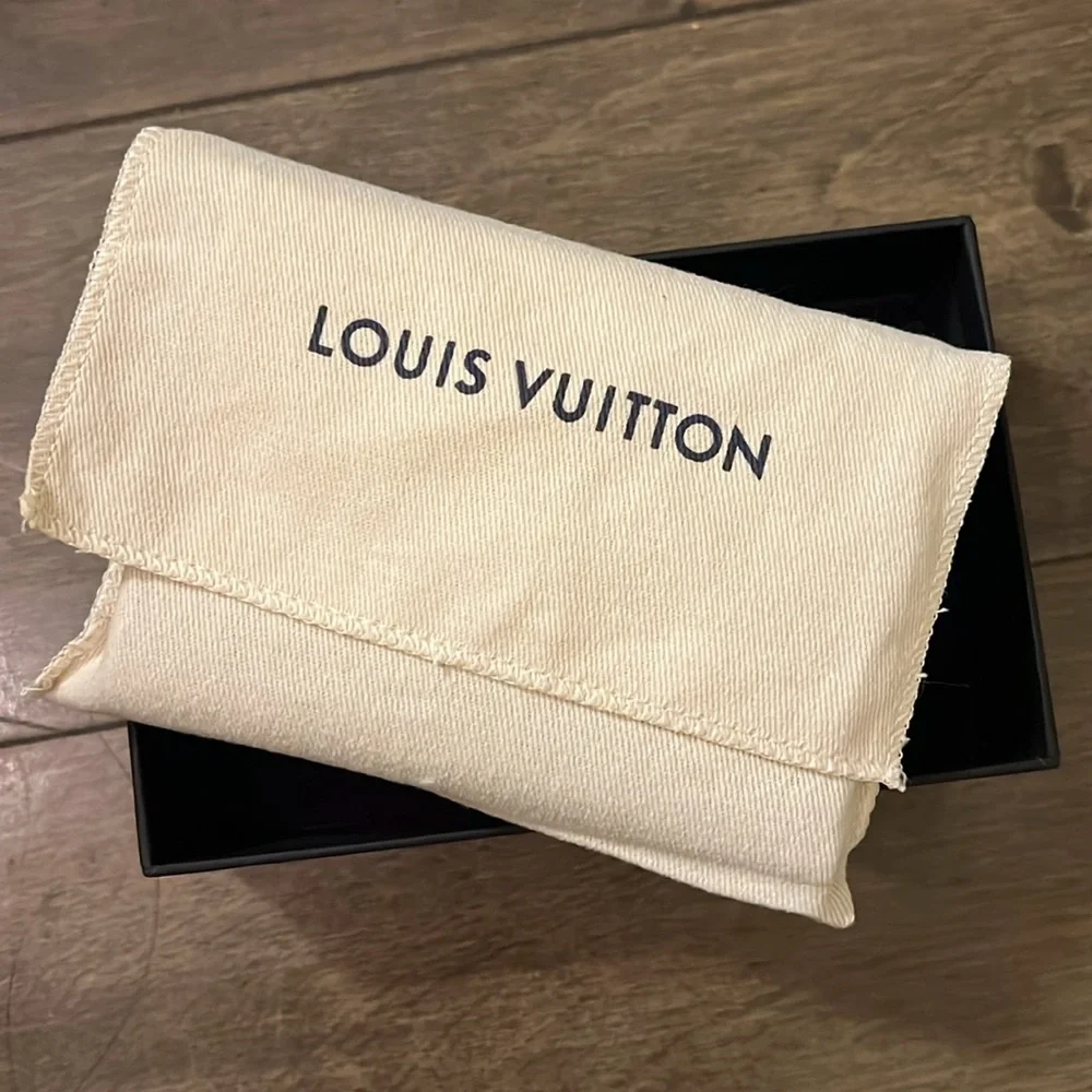LV Compact Wallets -  NEW - Picture 7 of 10